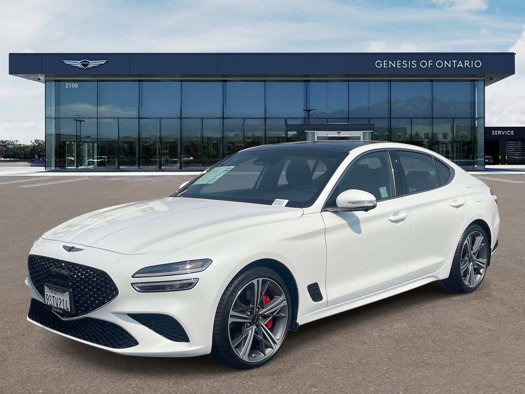 Used 2025 Genesis G70 3.3T Advanced w/ Sport Prestige Package image 3