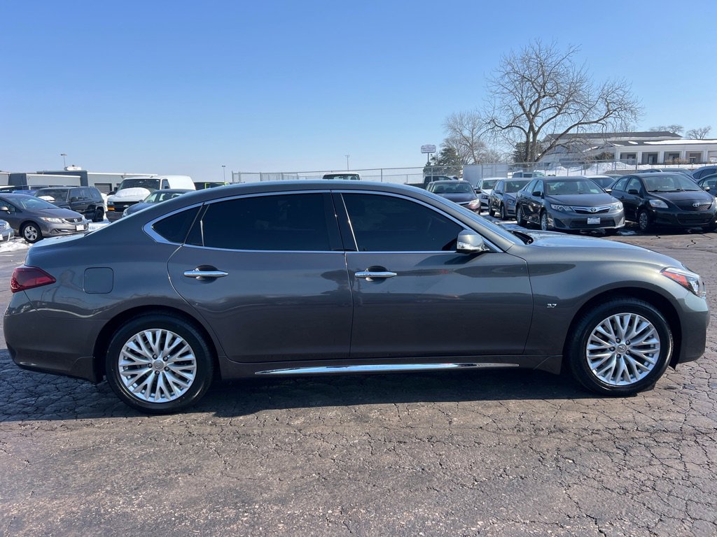 Used 2015 INFINITI Q70 L 3.7 w/ Deluxe Touring Package image 8