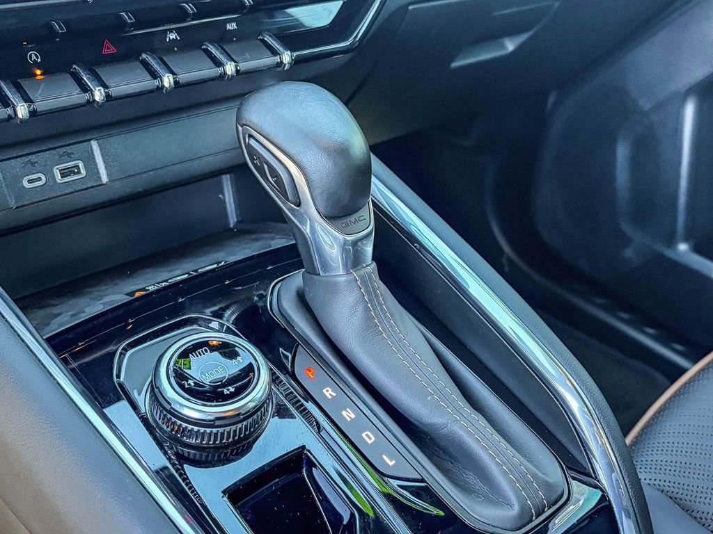 Used 2023 GMC Canyon AT4 w/ AT4 Premium Package image 44