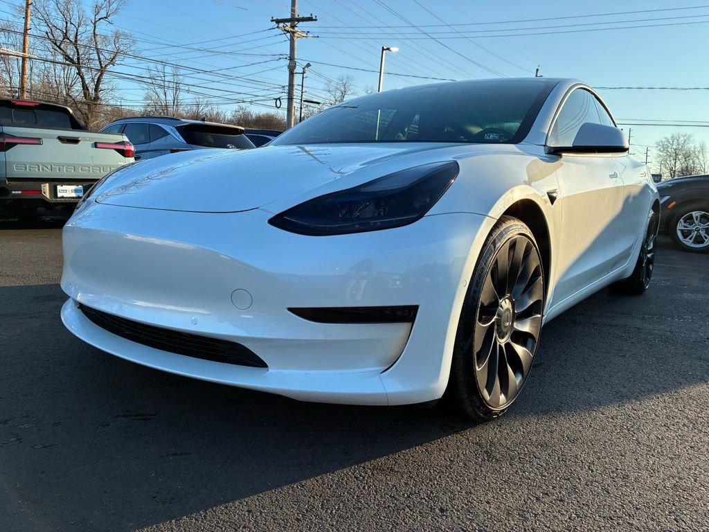 Used 2021 Tesla Model 3 Performance image 3