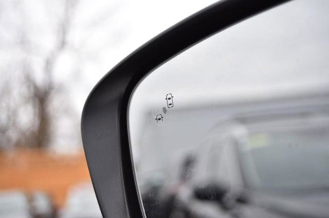 New 2026 Nissan Frontier S image 11