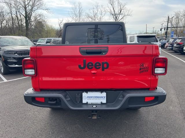 Used 2022 Jeep Gladiator Willys image 30