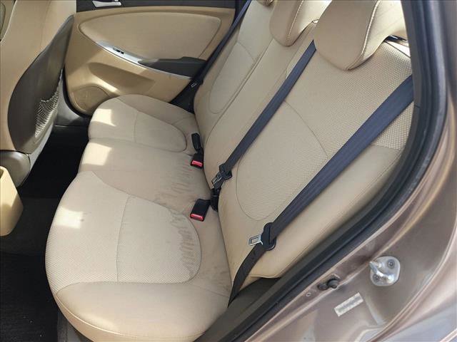 Used 2013 Hyundai Accent GLS image 16