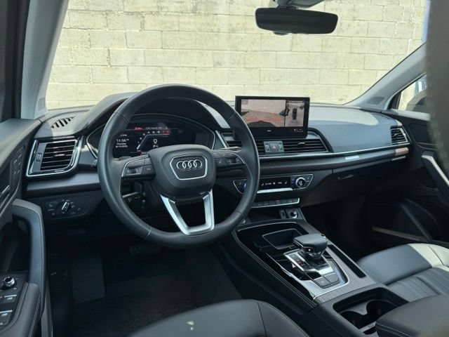 Certified 2023 Audi Q5 2.0T Premium Plus w/ Premium Plus Package AWD/4WD image 16