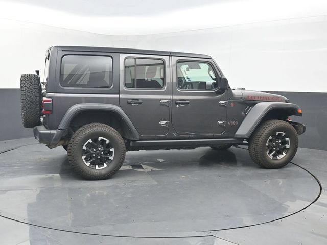 Used 2025 Jeep Wrangler Unlimited Rubicon AWD/4WD image 7