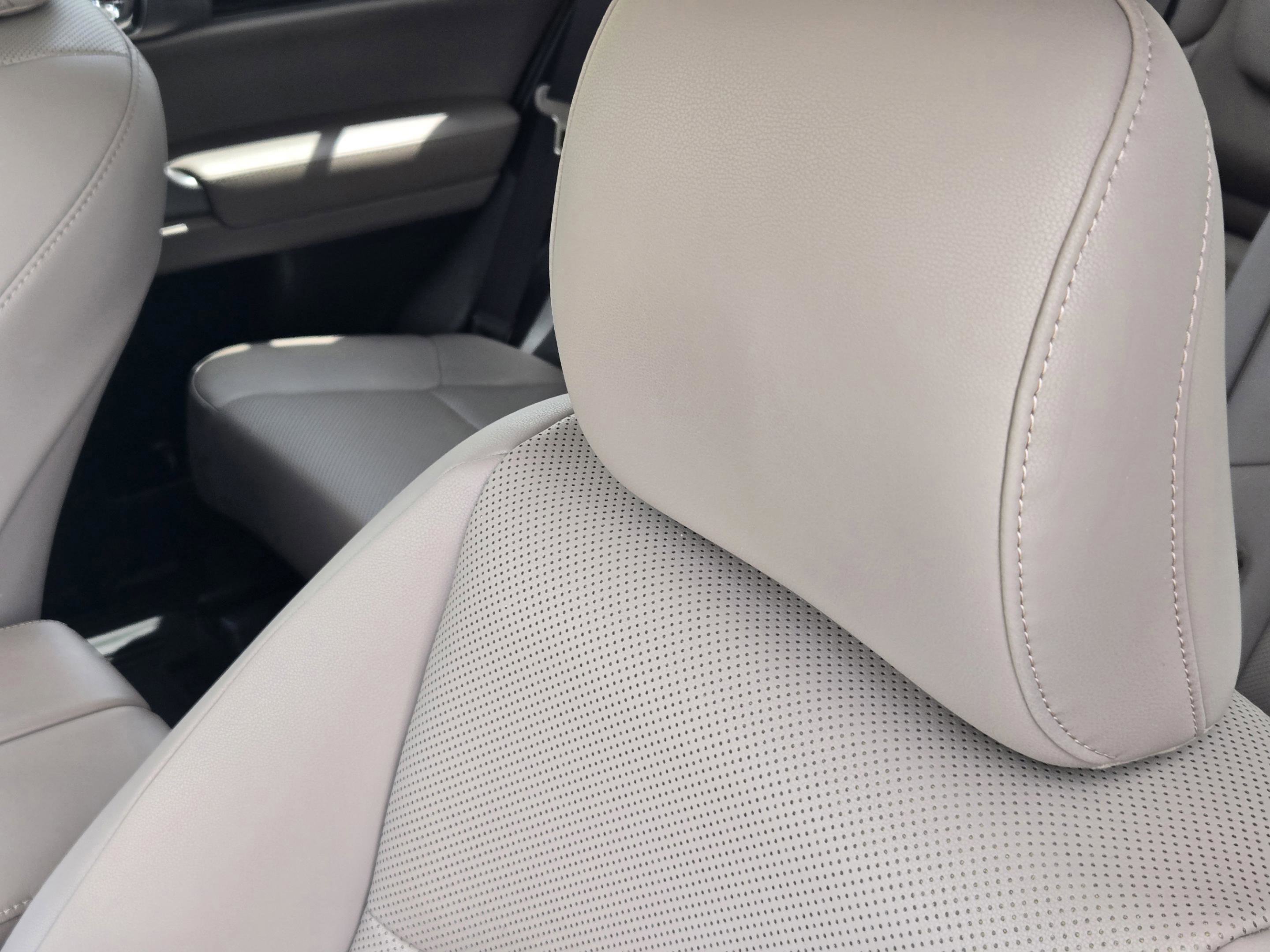 Used 2023 Lexus GX 460 Premium AWD/4WD image 24