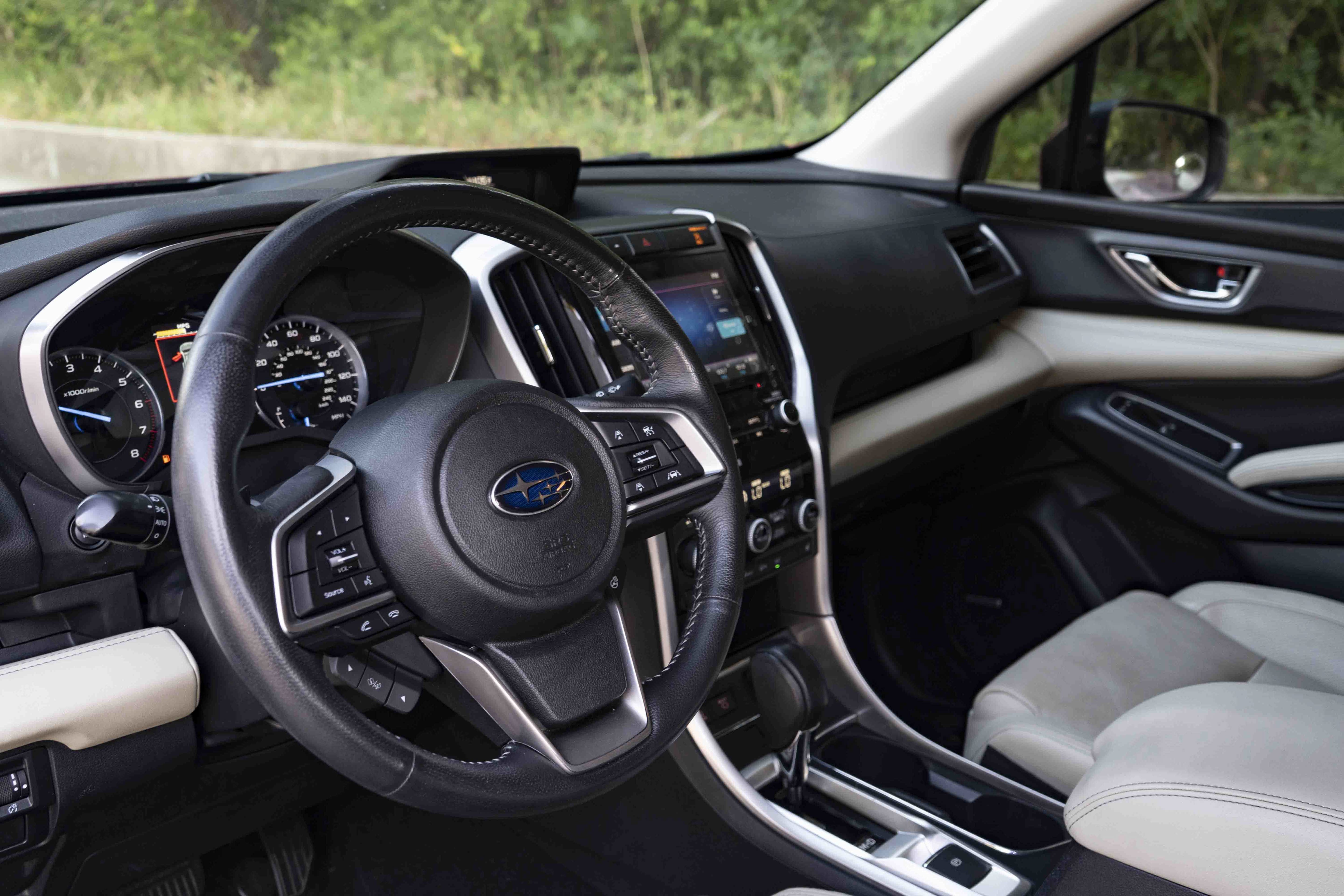 Used 2019 Subaru Ascent Limited AWD/4WD image 16