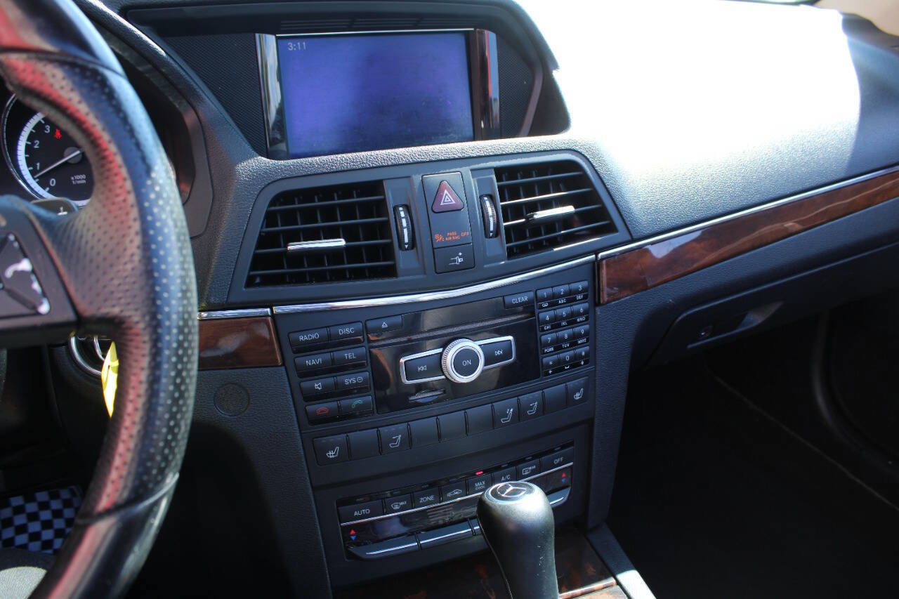 Used 2012 Mercedes-Benz E 350 Cabriolet image 15