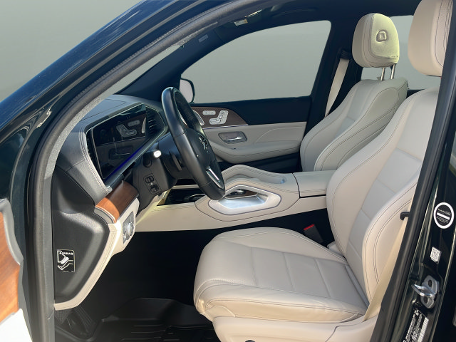 Used 2023 Mercedes-Benz GLS 450 4MATIC image 14