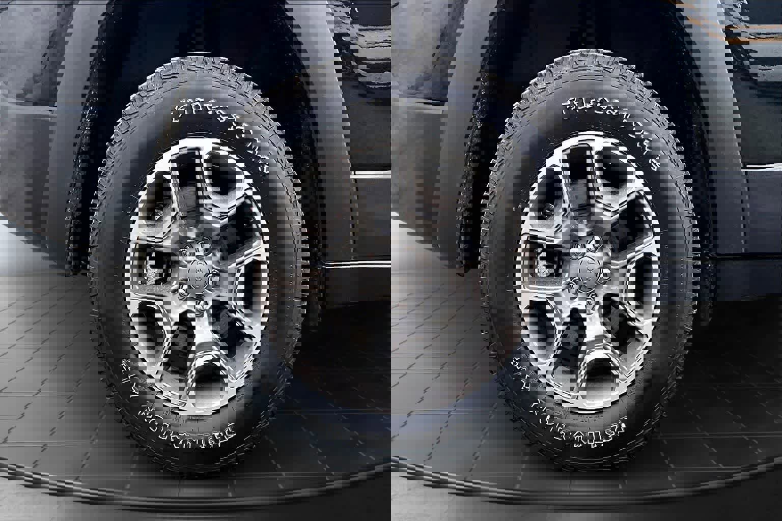 Used 2022 Jeep Cherokee Trailhawk image 35