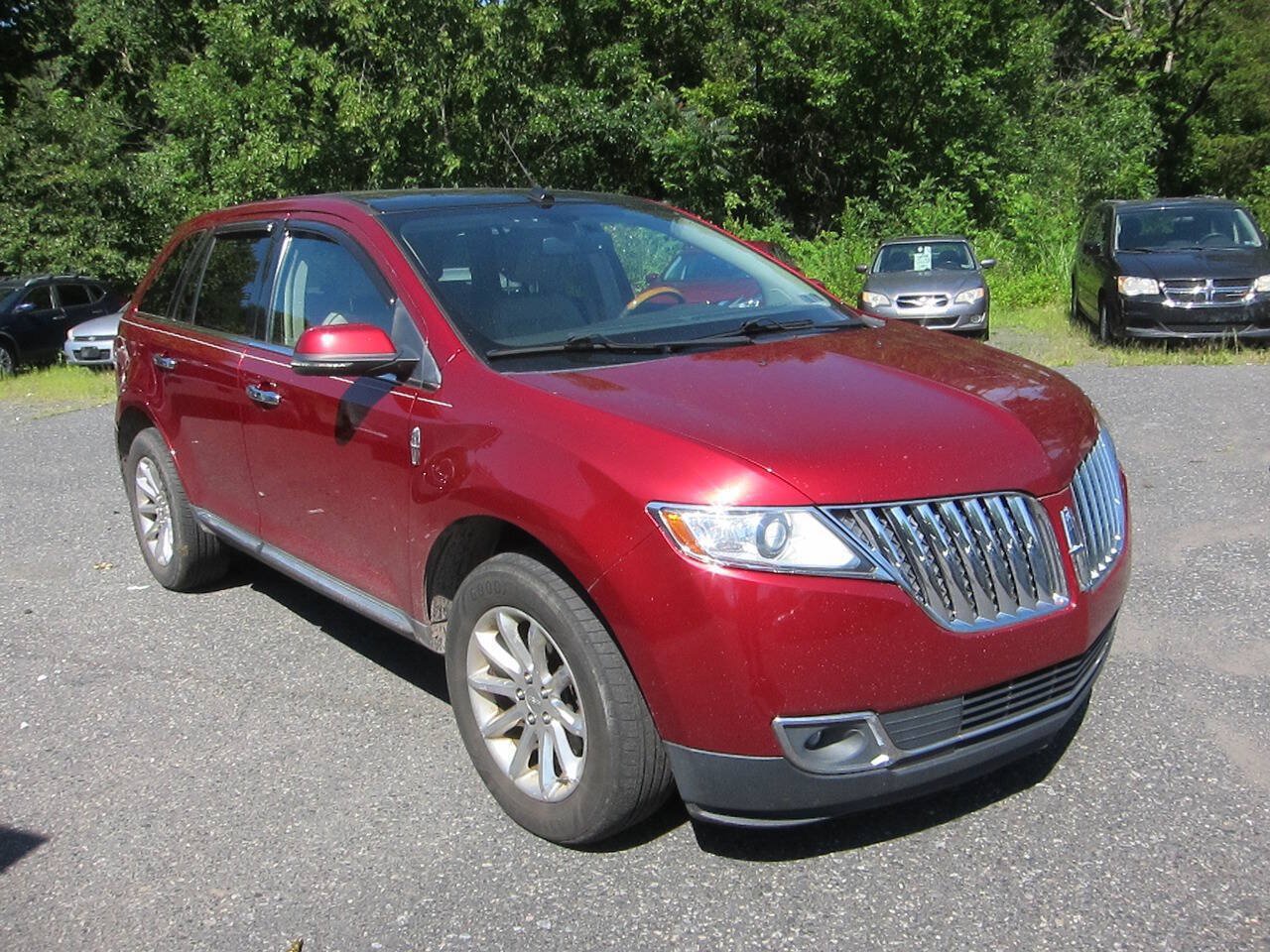 Used 2014 Lincoln MKX AWD w/ Equipment Group 102A image 1