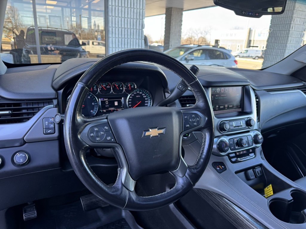 Used 2018 Chevrolet Suburban LT image 8