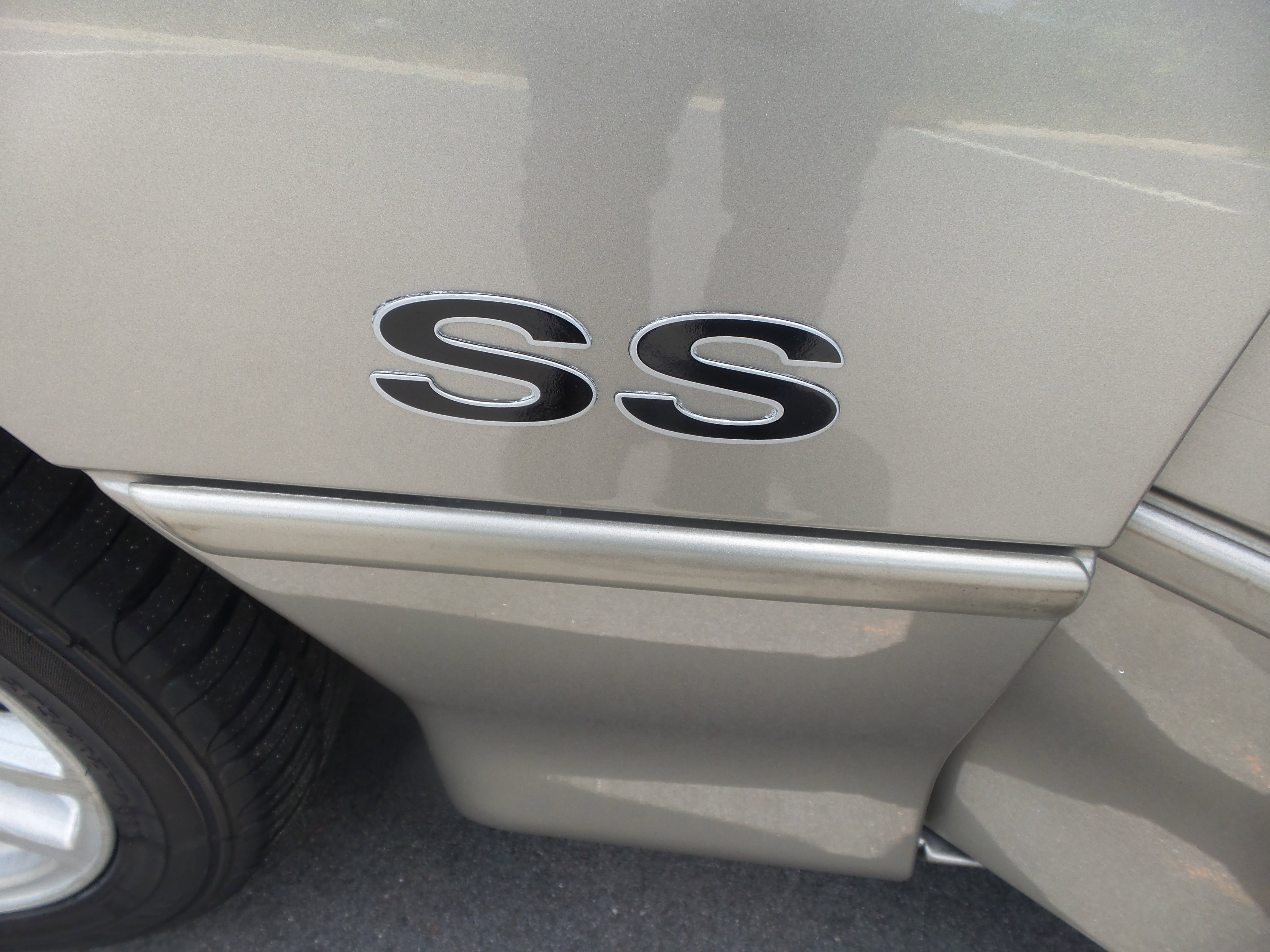 Used 2001 Chevrolet Camaro Z28 w/ SS Performance/Appearance Pkg image 21