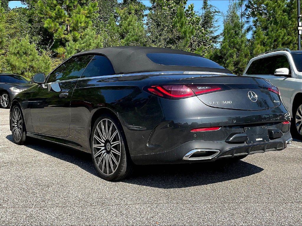 Used 2024 Mercedes-Benz CLE 300 4MATIC Cabriolet image 3