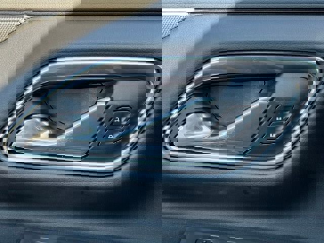 Used 2021 GMC Yukon XL AT4 w/ AT4 Premium Package image 19