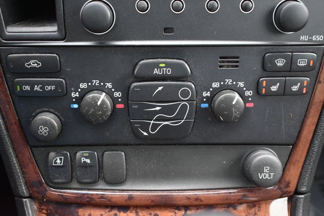 Used 2006 Volvo XC70 2.5T image 23