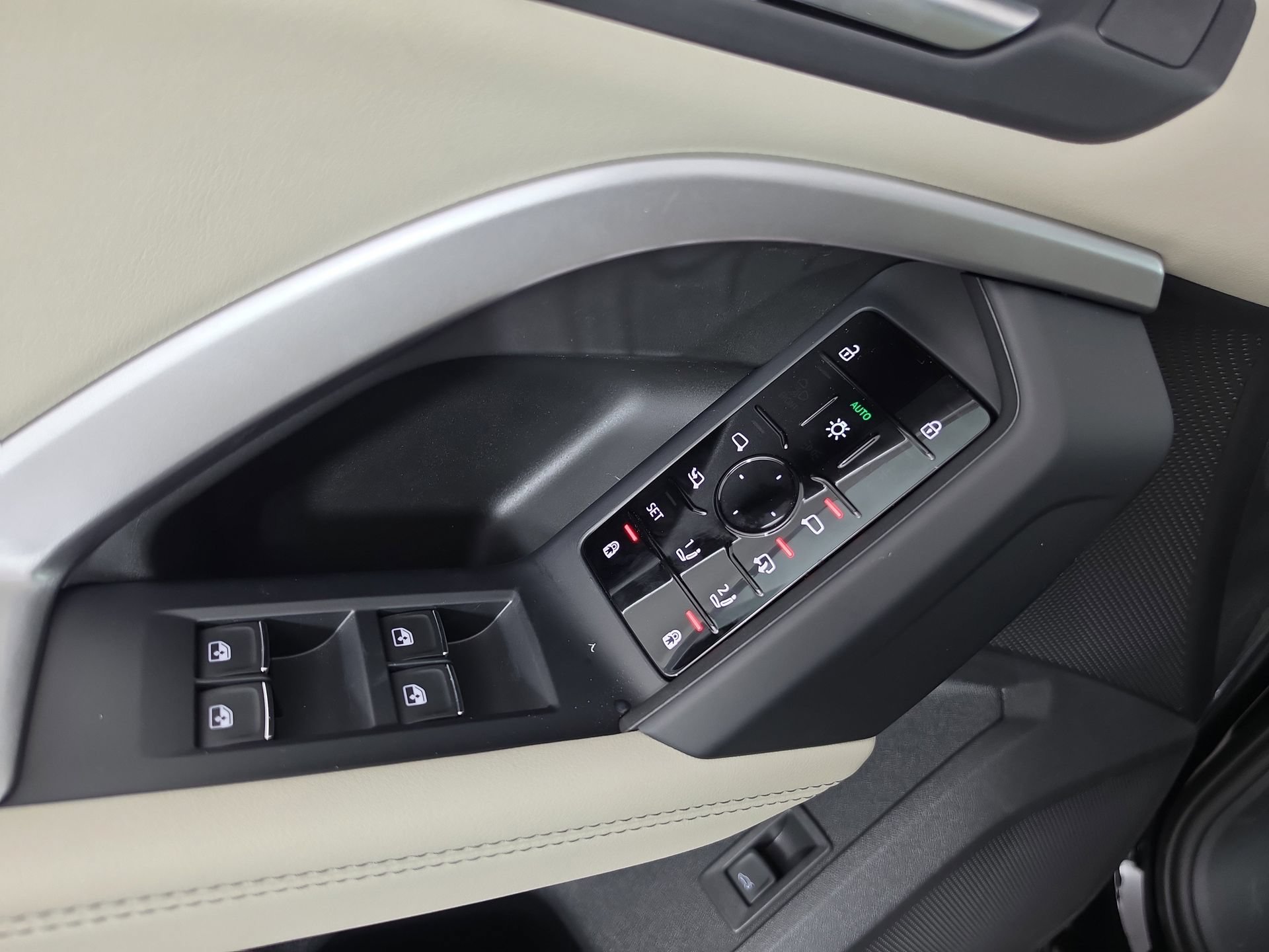 New 2026 Audi Q5 Premium AWD/4WD image 15