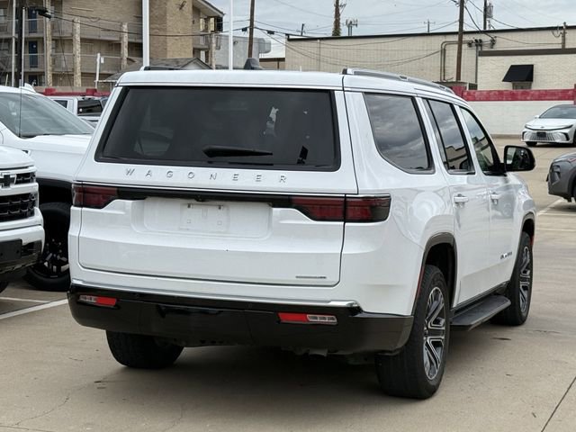 Used 2024 Jeep Wagoneer Series II AWD/4WD image 4