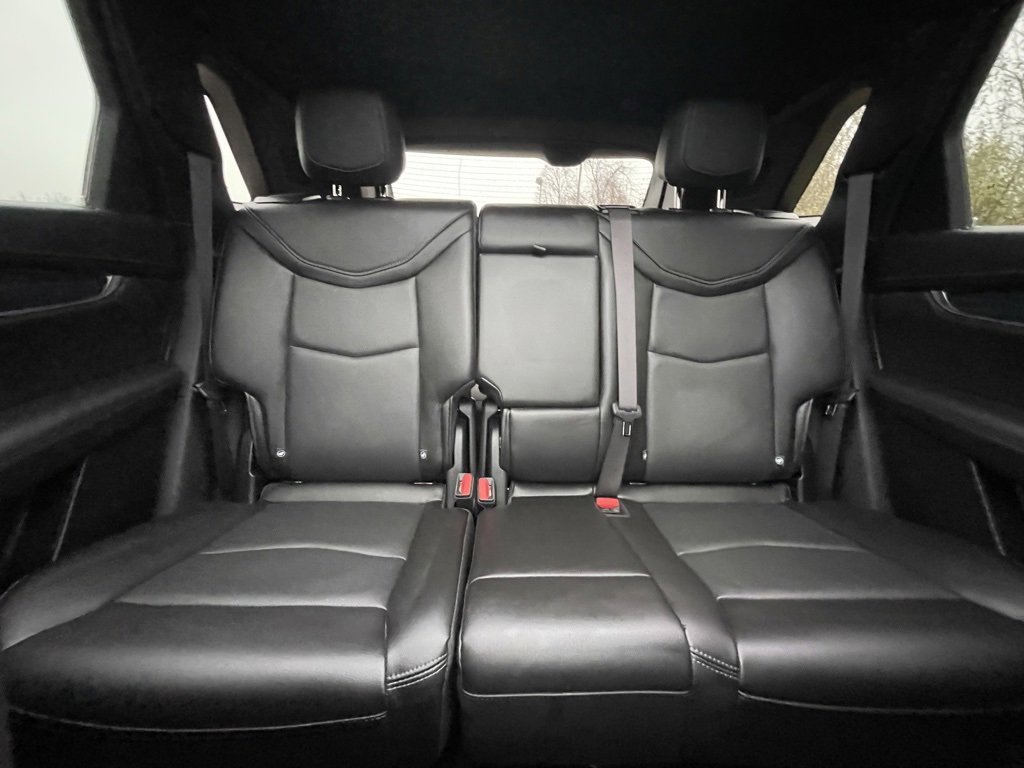 Certified 2025 Cadillac XT5 Premium Luxury image 15