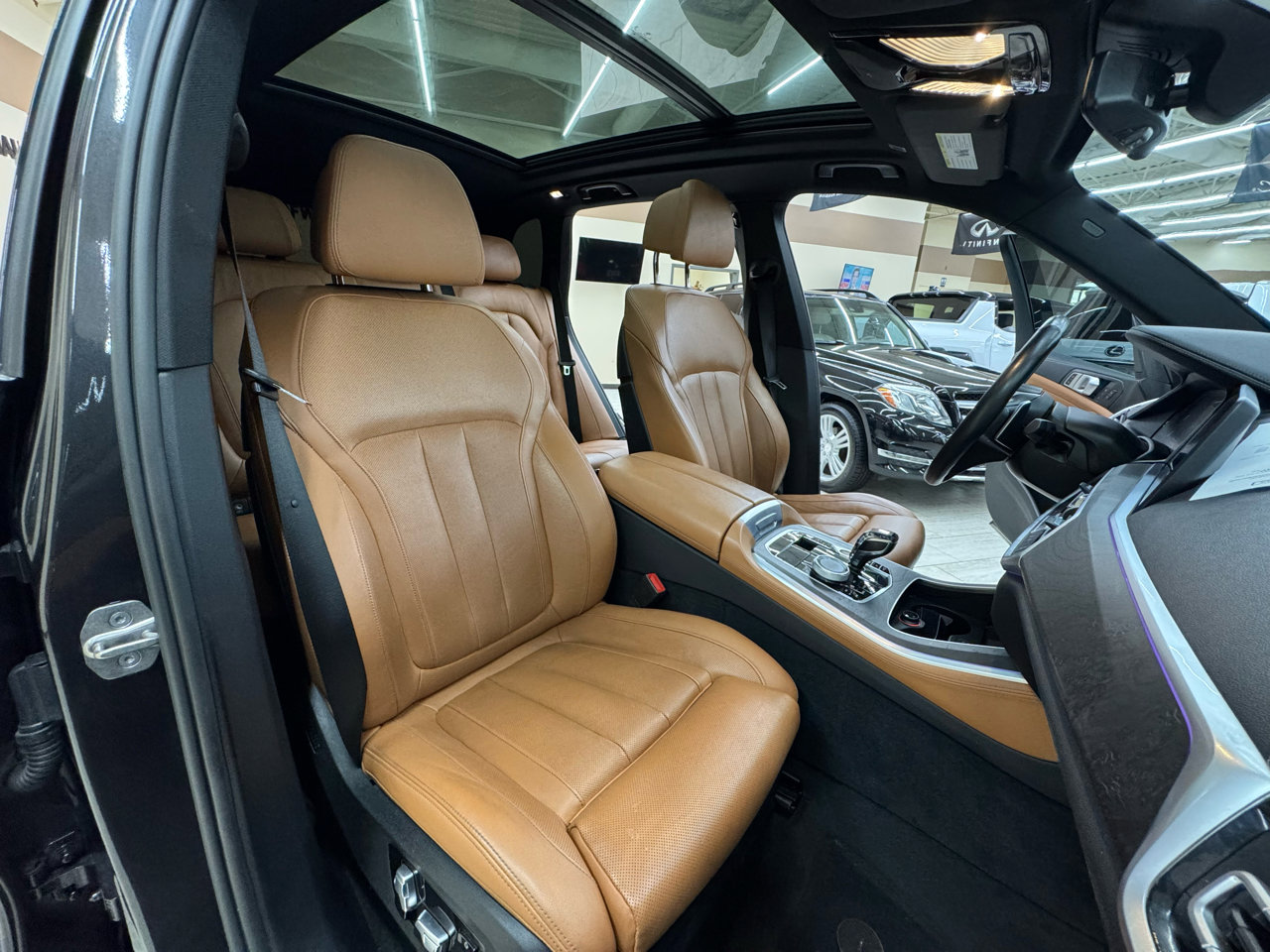 Used 2022 BMW X5 sDrive40i w/ Luxury Seating Package image 56