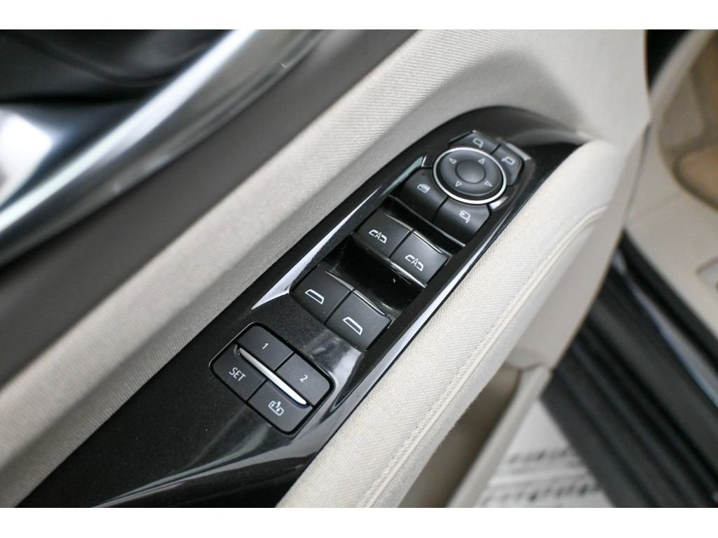 Used 2023 Cadillac Escalade Premium Luxury Platinum image 38