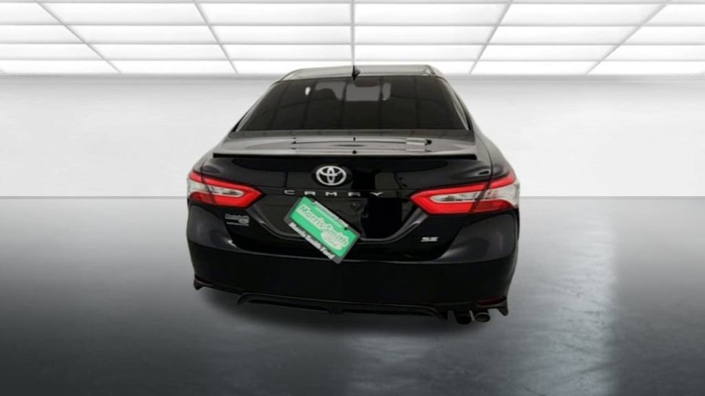 Used 2020 Toyota Camry SE w/ Audio Package image 7
