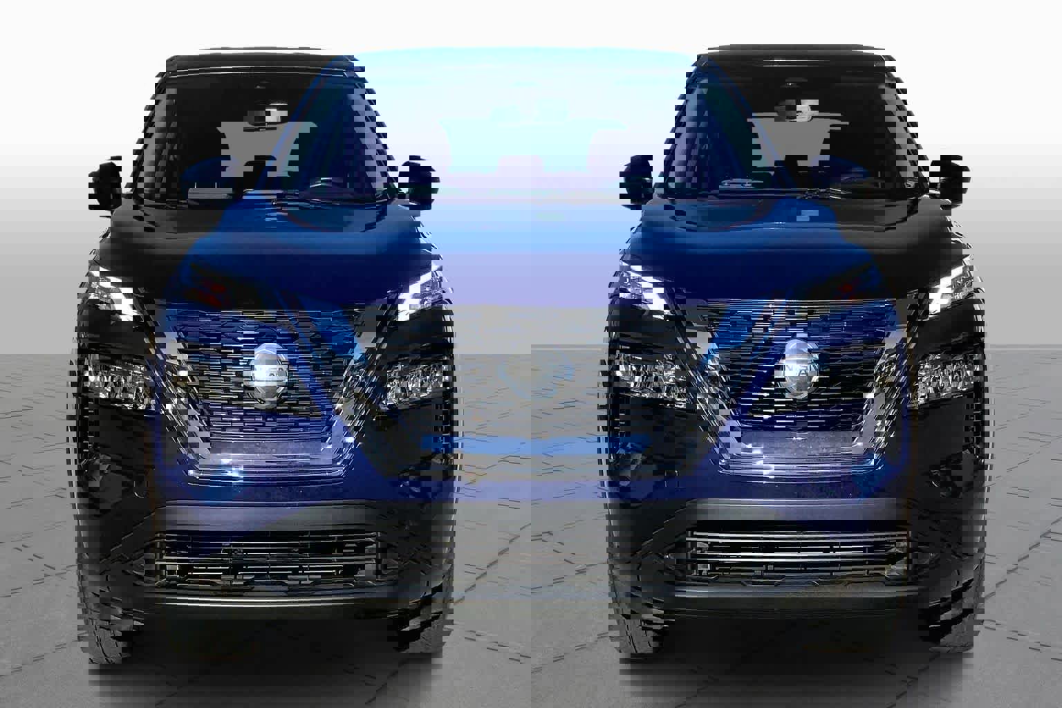 Used 2021 Nissan Rogue S image 3