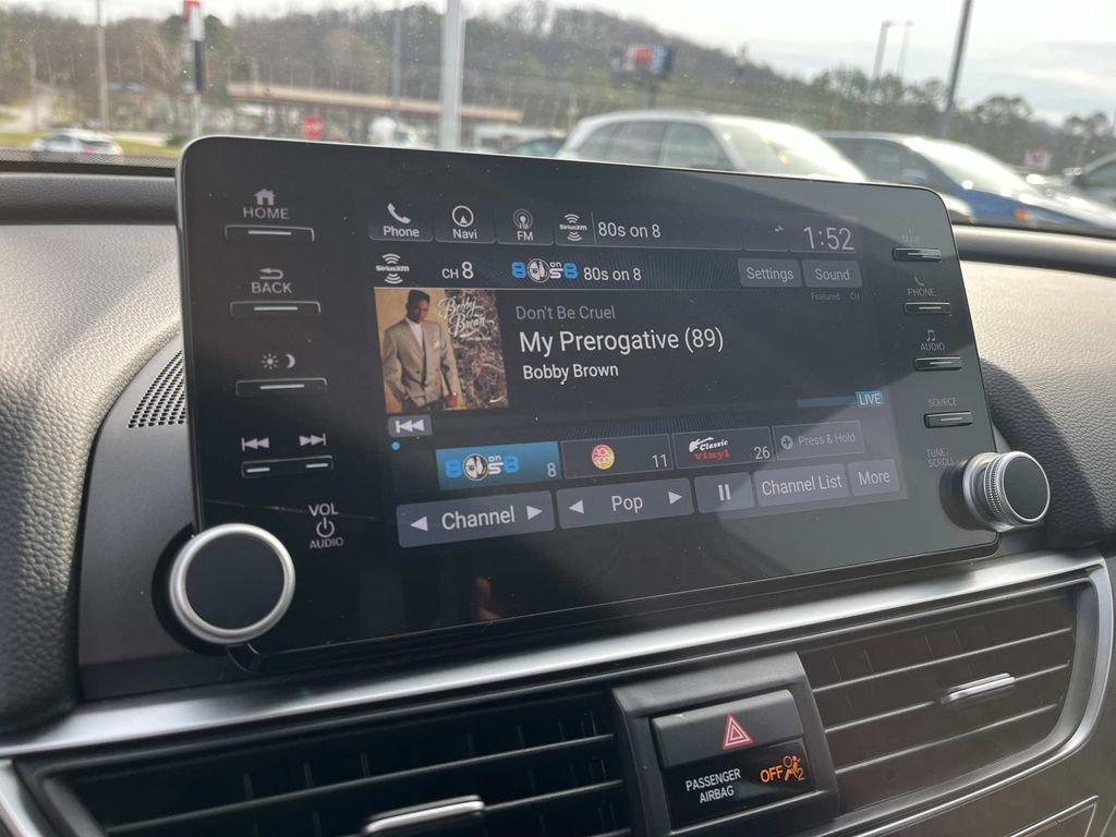 Used 2021 Honda Accord Touring image 32