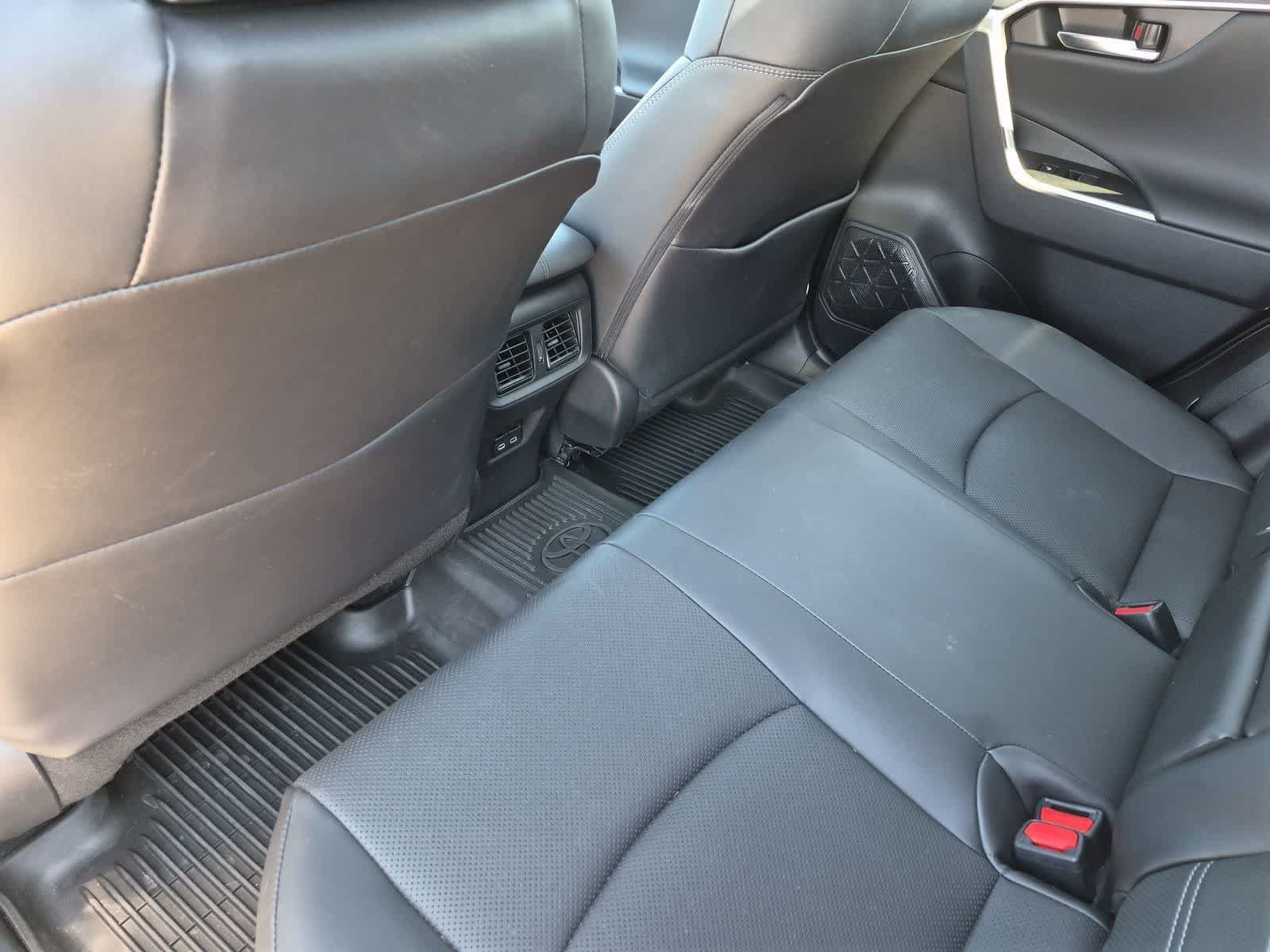 Used 2024 Toyota RAV4 Limited w/ Advanced Technology Package AWD/4WD image 17