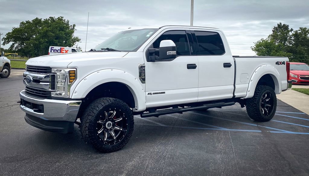 Used 2018 Ford F250 XLT AWD/4WD image 3
