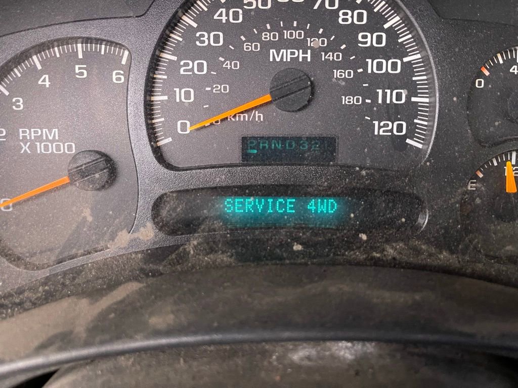 Used 2003 Chevrolet Silverado 2500 LS image 7