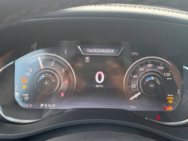 New 2026 RAM 2500 Laramie AWD/4WD image 18