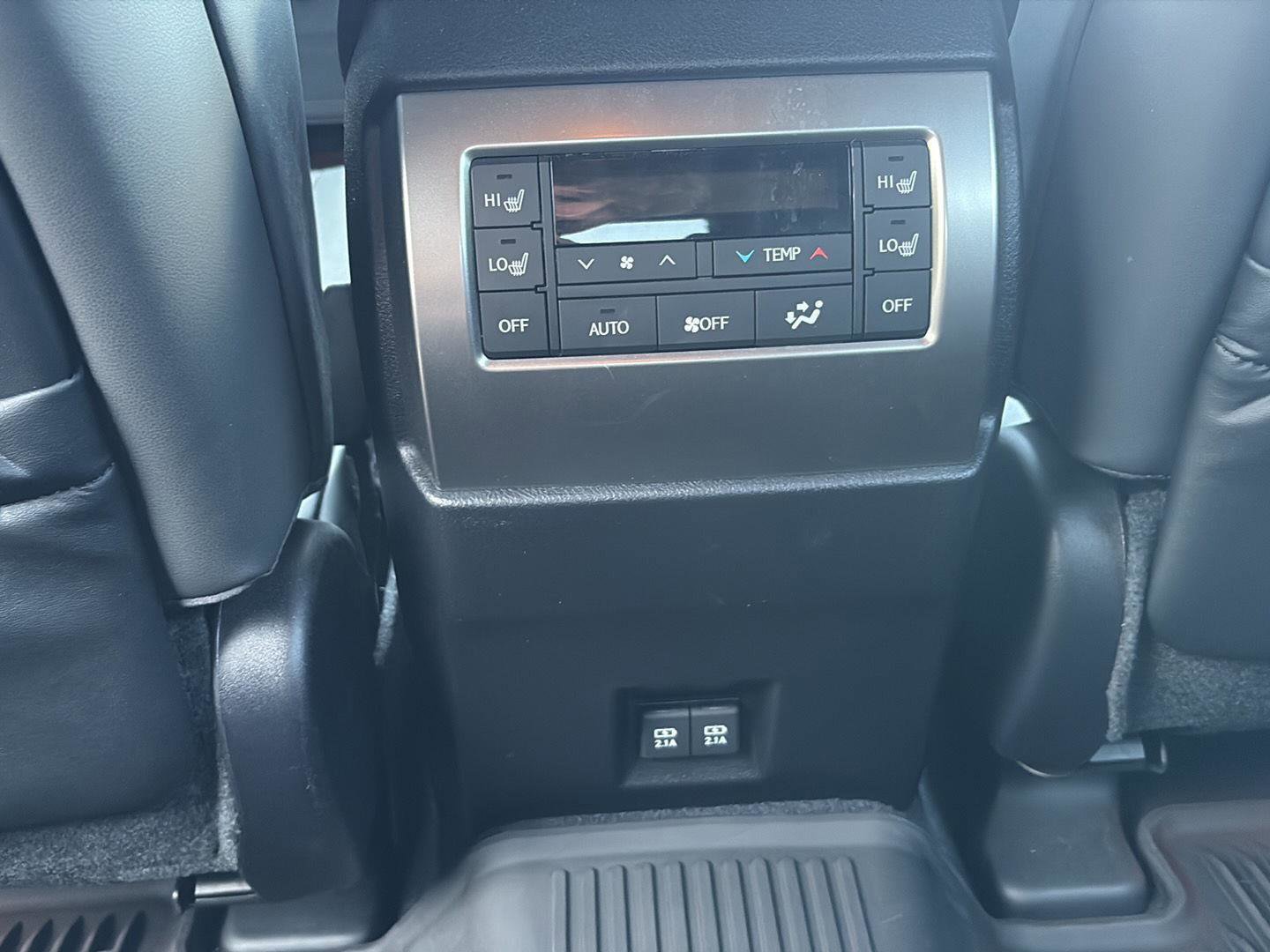 Used 2023 Lexus GX 460 Premium AWD/4WD image 30