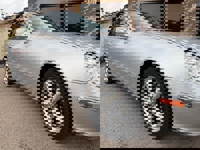 Used 2005 Mercedes-Benz CLK 320 Cabriolet image 21