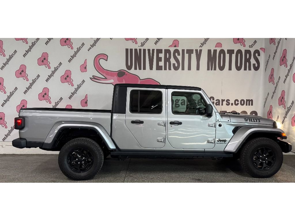 Used 2021 Jeep Gladiator Willys image 9