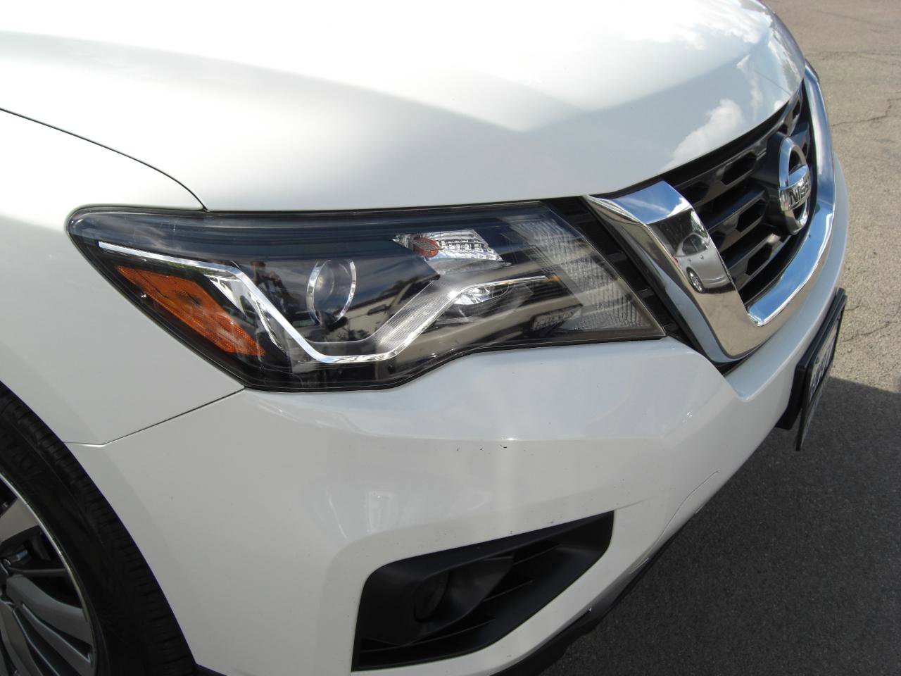 Used 2020 Nissan Pathfinder S image 21