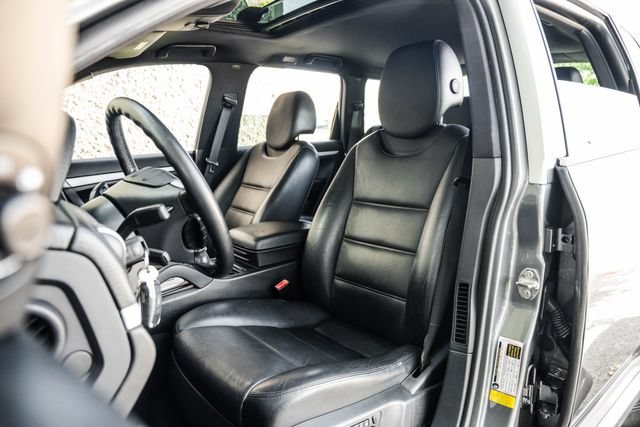 Used 2008 Porsche Cayenne AWD/4WD image 4