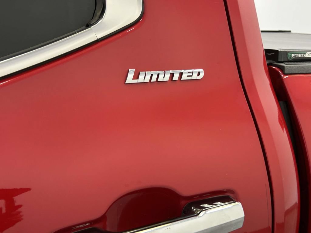 Used 2024 Toyota Tundra Limited AWD/4WD image 10