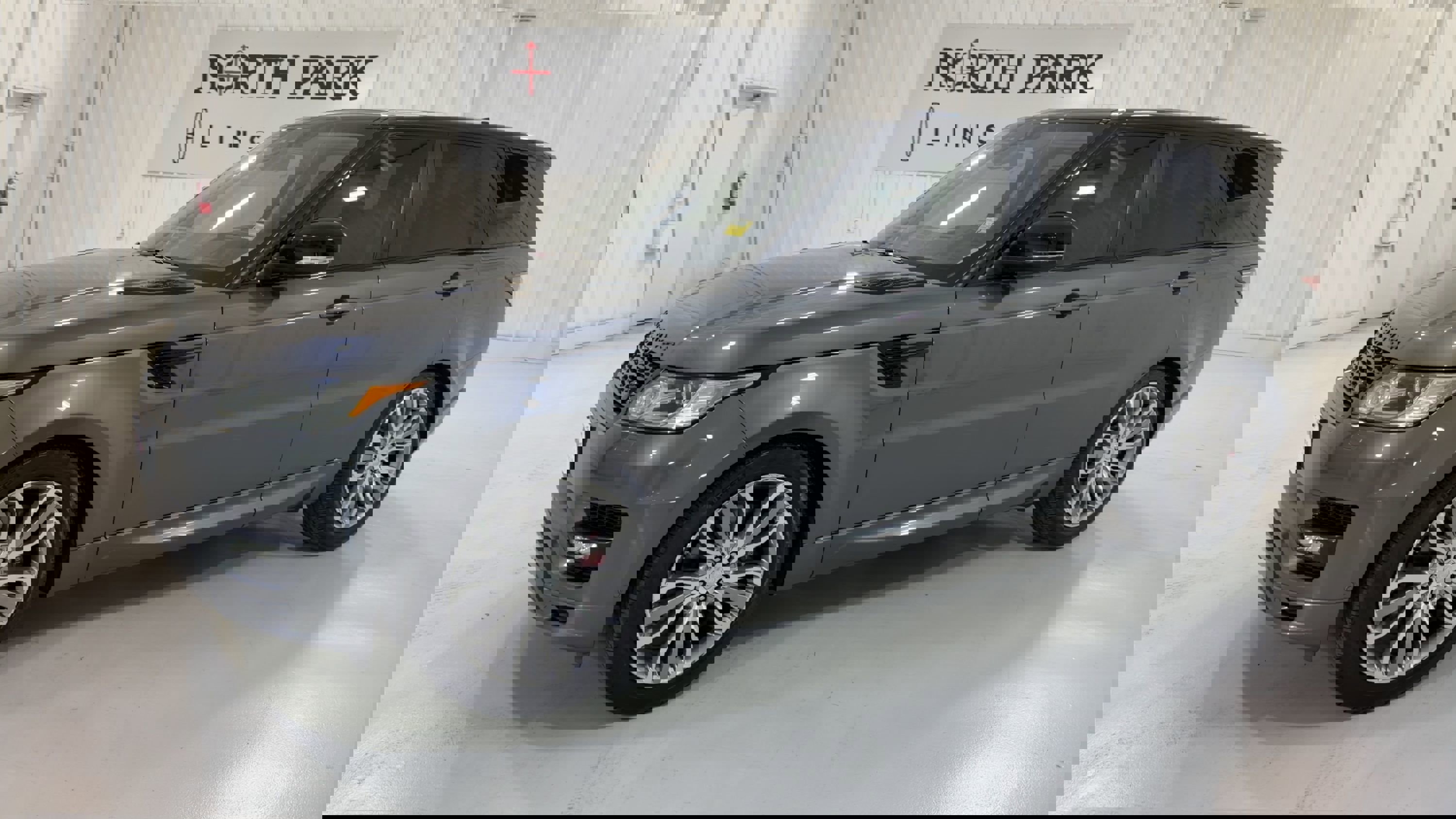 Used 2017 Land Rover Range Rover Sport Autobiography image 6