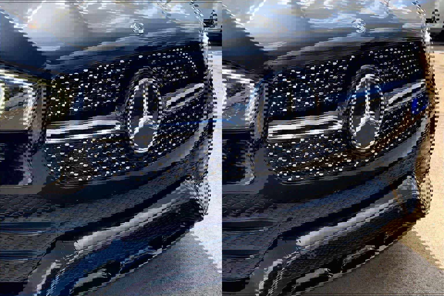 Used 2023 Mercedes-Benz GLE 450 4MATIC image 28