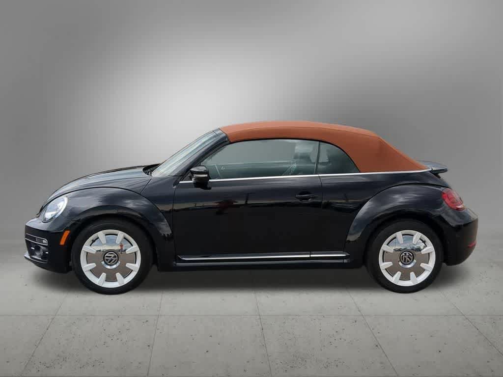 Used 2019 Volkswagen Beetle 2.0T Final Edition SEL FWD image 3