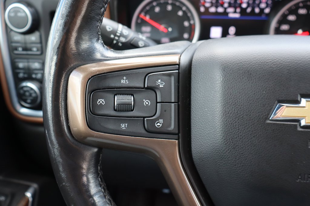 Used 2021 Chevrolet Silverado 1500 High Country w/ Technology Package image 6
