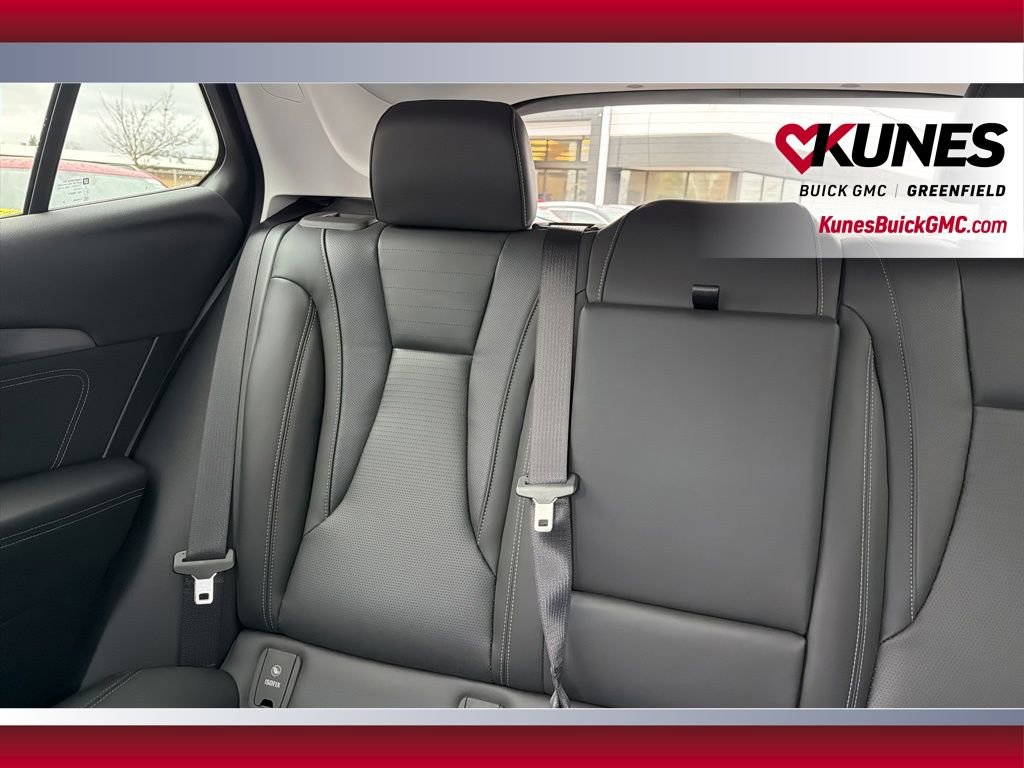 New 2026 Buick Envision Preferred image 30