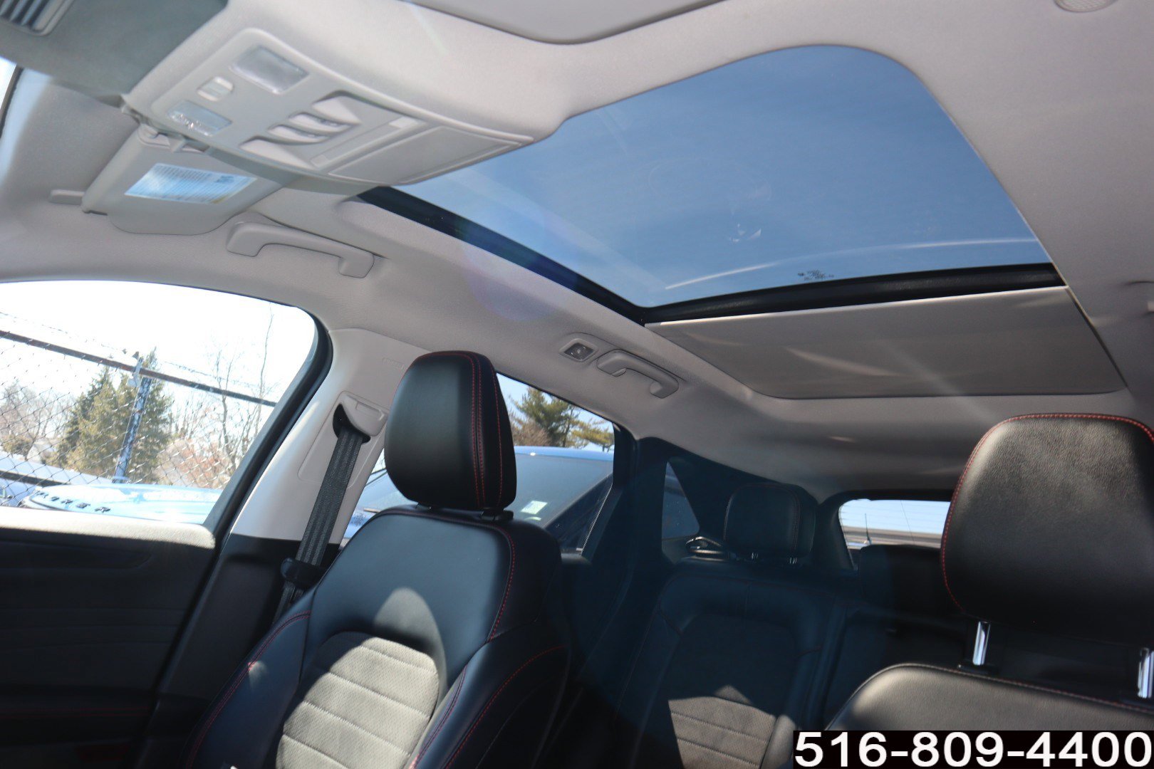Used 2022 Ford Escape SEL w/ SEL Stealth AWD Package image 16