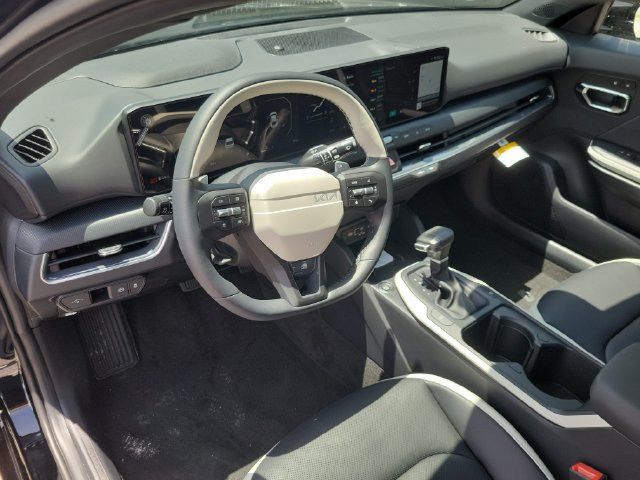 New 2026 Kia K4 GT-Line w/ GT-Line Premium Package FWD image 19