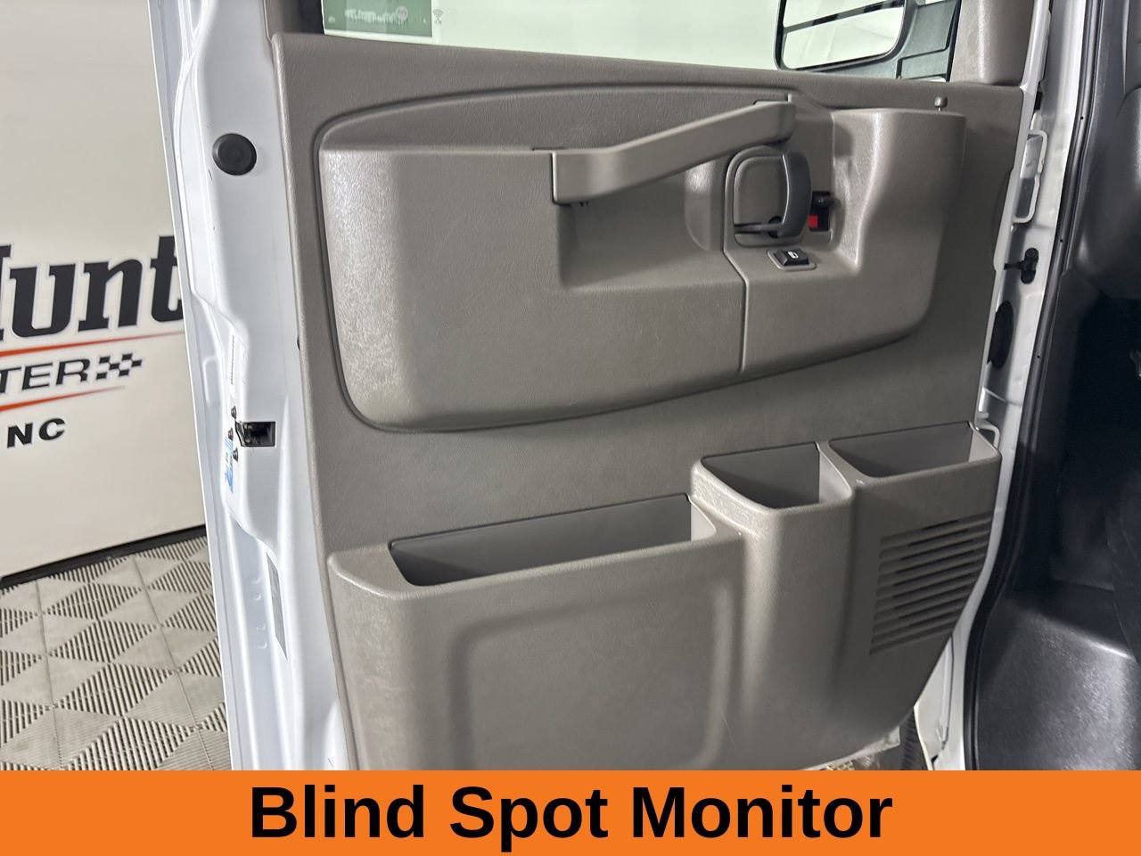 Used 2023 Chevrolet Express 3500 LS image 8