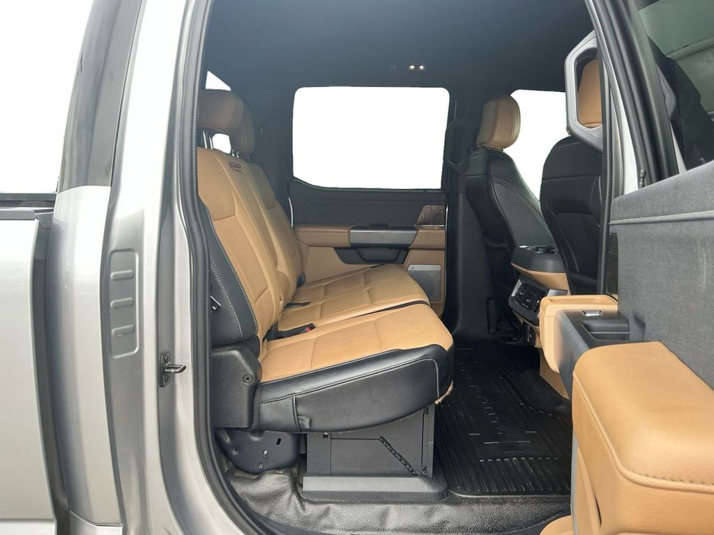Used 2024 Ford F350 Lariat AWD/4WD image 23