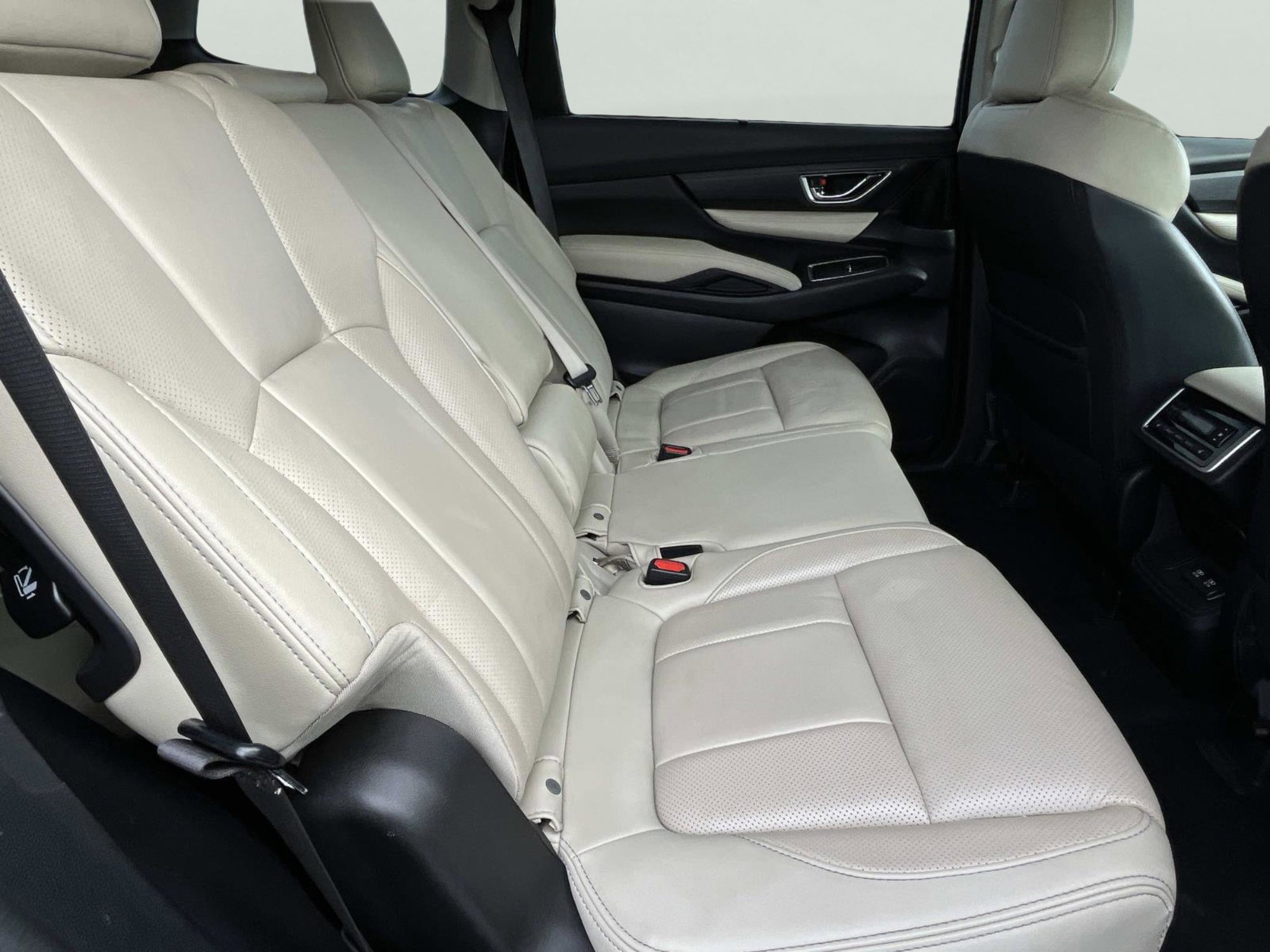 Used 2020 Subaru Ascent Limited w/ Popular Package #4 image 23