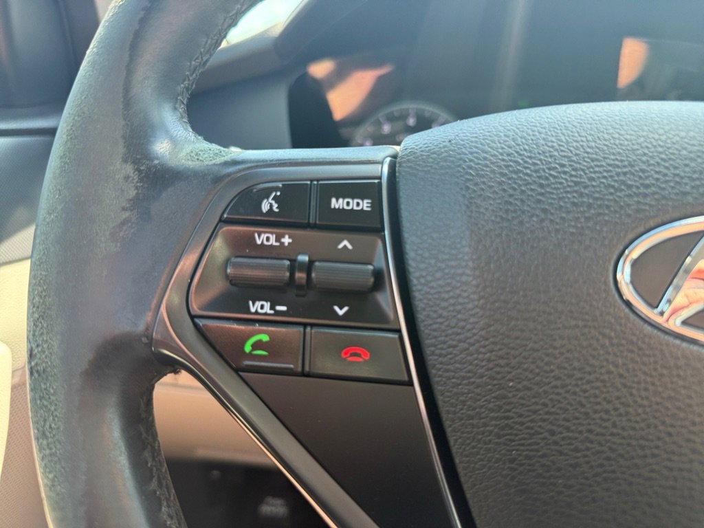 Used 2015 Hyundai Sonata Sport w/ Option Group 03 FWD image 17