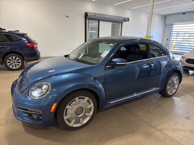 Used 2019 Volkswagen Beetle 2.0T SE w/ SE Premium Package image 4